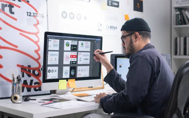 DESIGNER